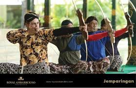 Javanese Traditional Archery (Jemparingan) & Javanese Royal Hi-Tea (Patehan) with Bintang